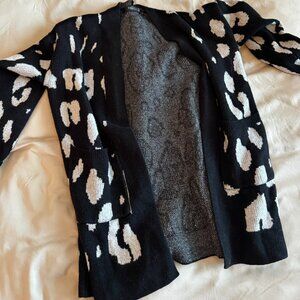 Leopard plush cardigan